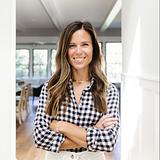 Photo of Lindsey Mauntel