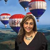 Photo of Sarah Nezhad