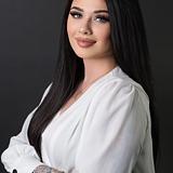 Photo of Kayla Bowden