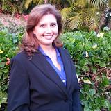 Photo of Elizabeth Santos