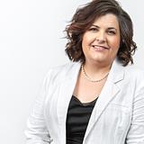 Photo of Hannah Moore