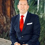 Photo of Cesar Iracheta