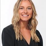 Photo of Lindy Hennen