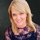 Photo of Holly Smith