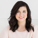 Photo of Emily McNamee