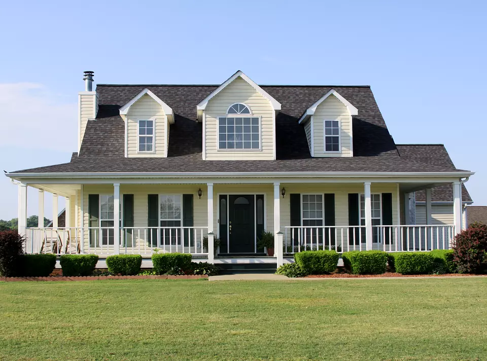 Real estate in Santa Rosa’s Fountaingrove East neighborhood.