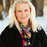 Photo of Carolyne Calvin