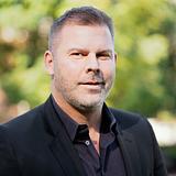 Photo of Shawn Chaconas