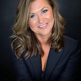 Photo of Lisa Schenk