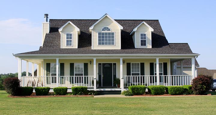 Real estate in Santa Rosa’s Fountaingrove East neighborhood.