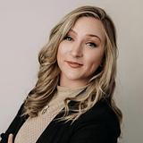 Photo of Cassandra Huff