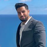 Photo of Carlos Contreras