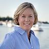 Photo of Pam Bates