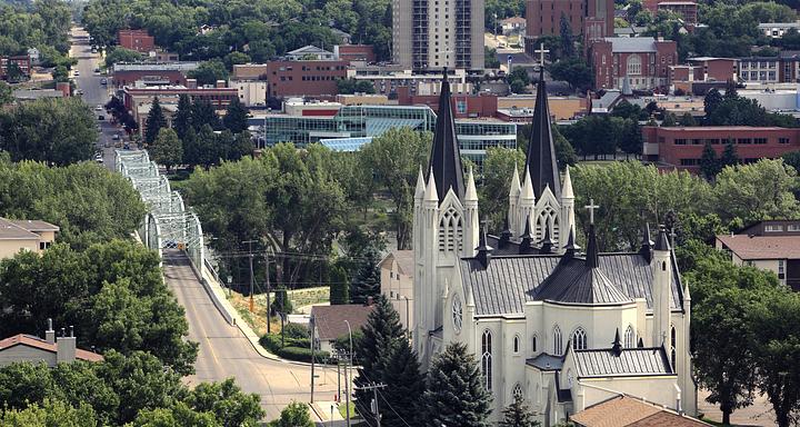 Medicine Hat, AB real estate