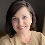 Photo of Leighann Bussell