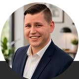 Photo of Caleb Lundquist