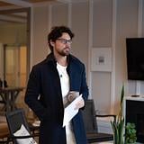 Photo of Eric Johnson