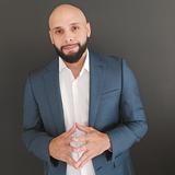 Photo of Raymond Reyes