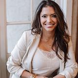 Photo of Melinda Calhoun