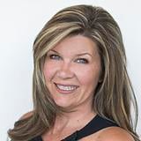 Photo of Janet Moreira
